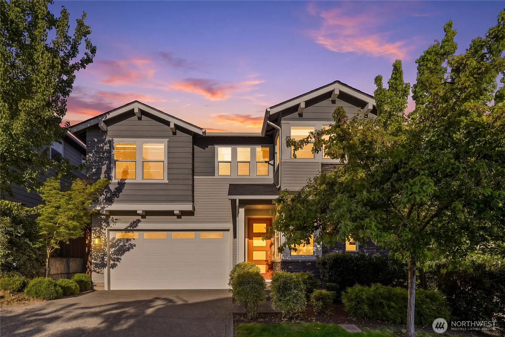 Property photo for 13006 135th Place Ne, Kirkland photo 2