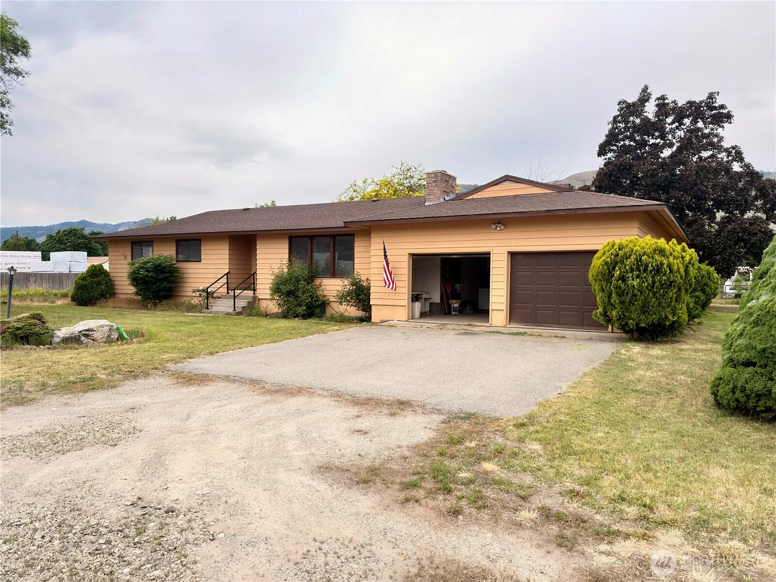 Property photo for 504 9th Avenue, Oroville