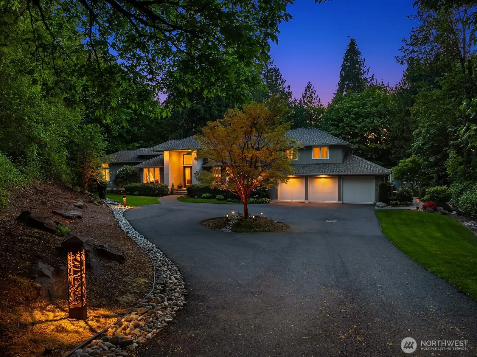 Property photo for 16915 226th Avenue Ne, Woodinville photo 3
