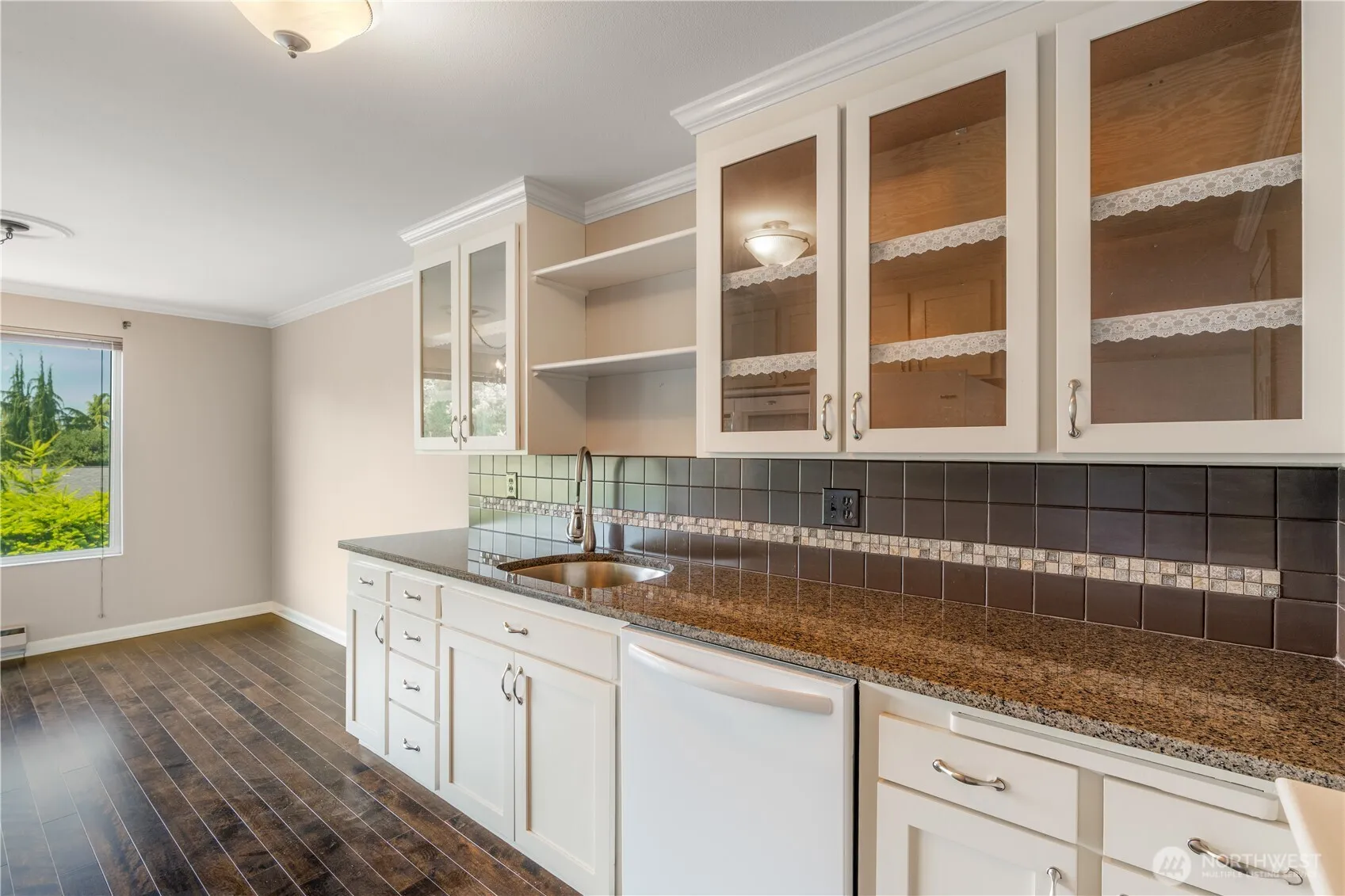 Property photo for 1020 5th Avenue S ##7, Edmonds