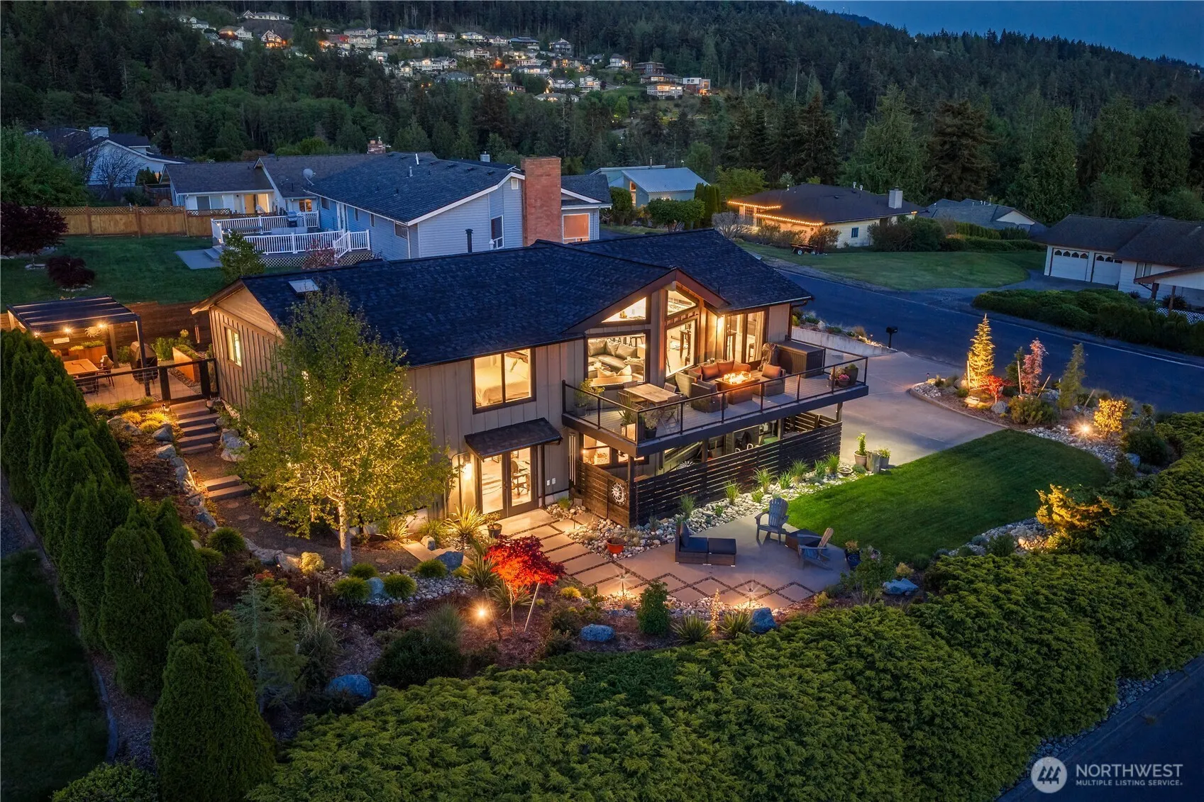 Property photo for 4708 Queen Ann Way, Anacortes