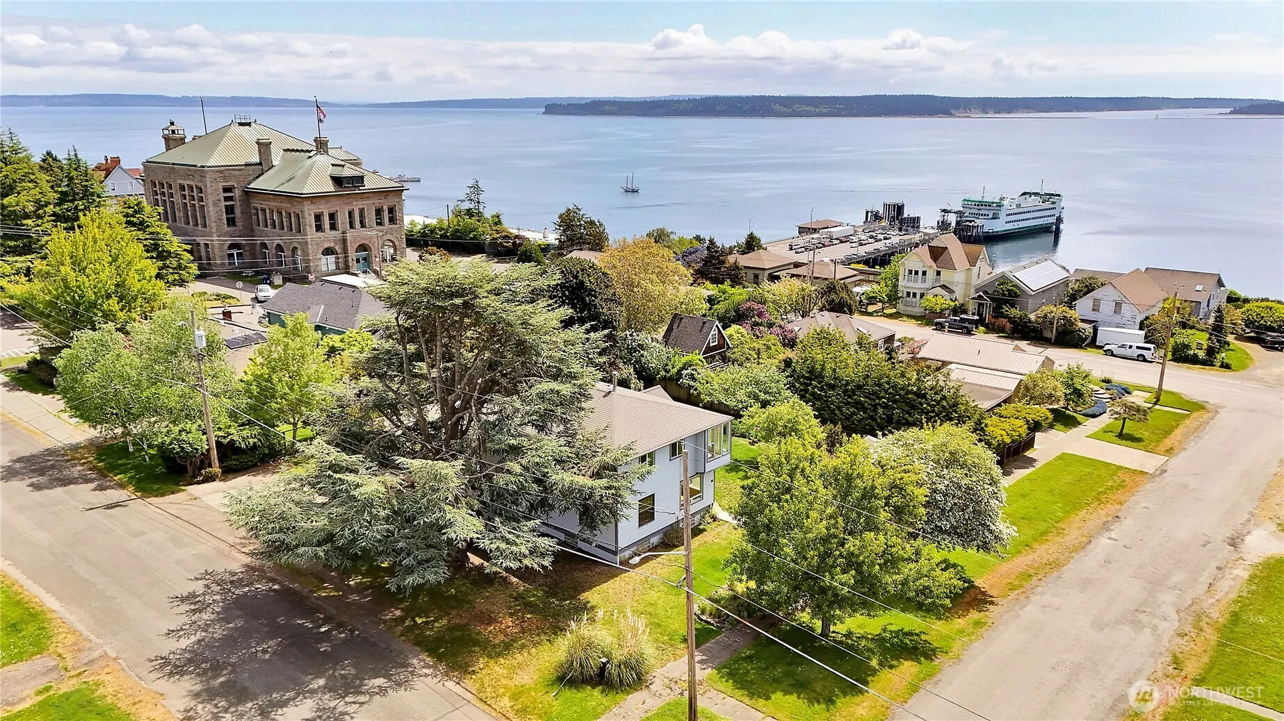 Property photo for 340 Pierce Street, Port Townsend