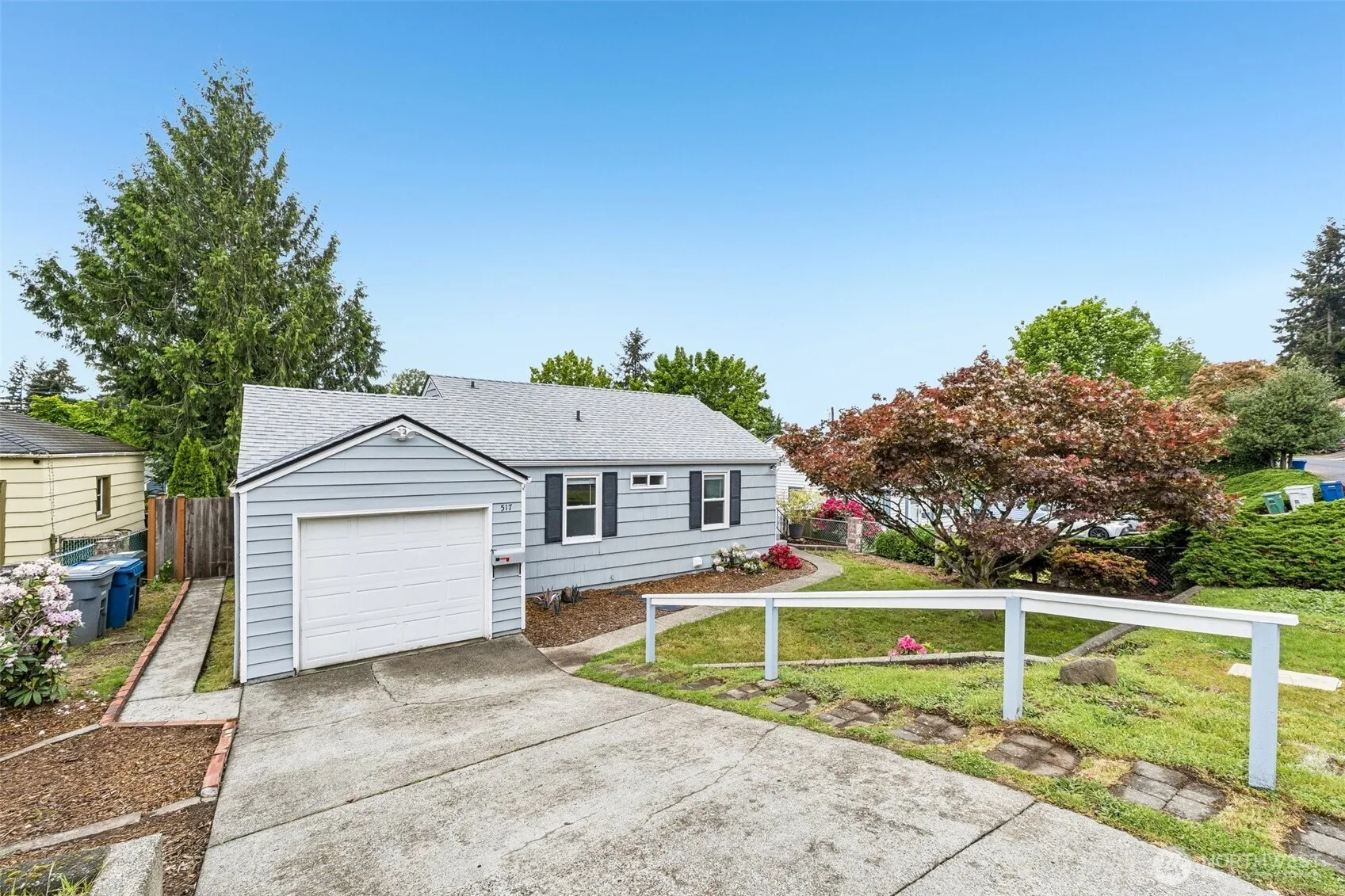 Property photo for 517 Bronson Way Ne, Renton