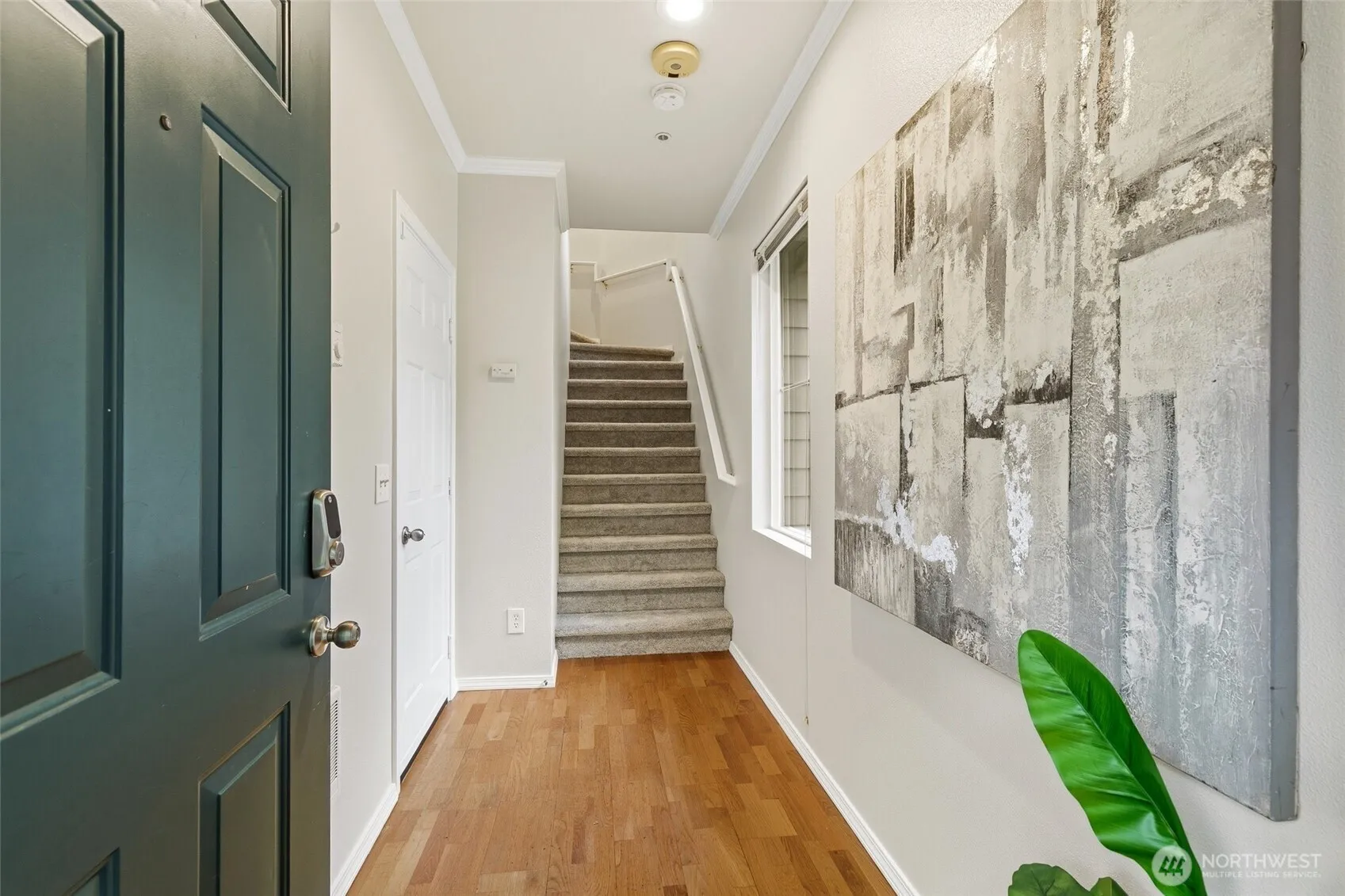 Property photo for 2044 Newport Way Nw #11-6, Issaquah photo 2