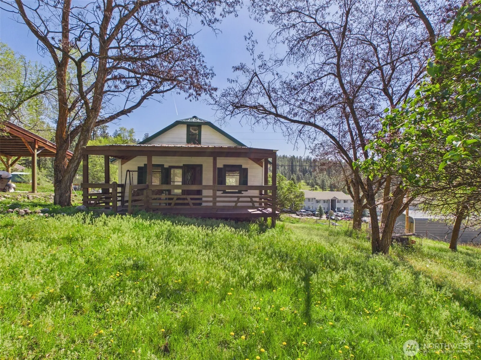 Property photo for 50 Klondike Road, Republic