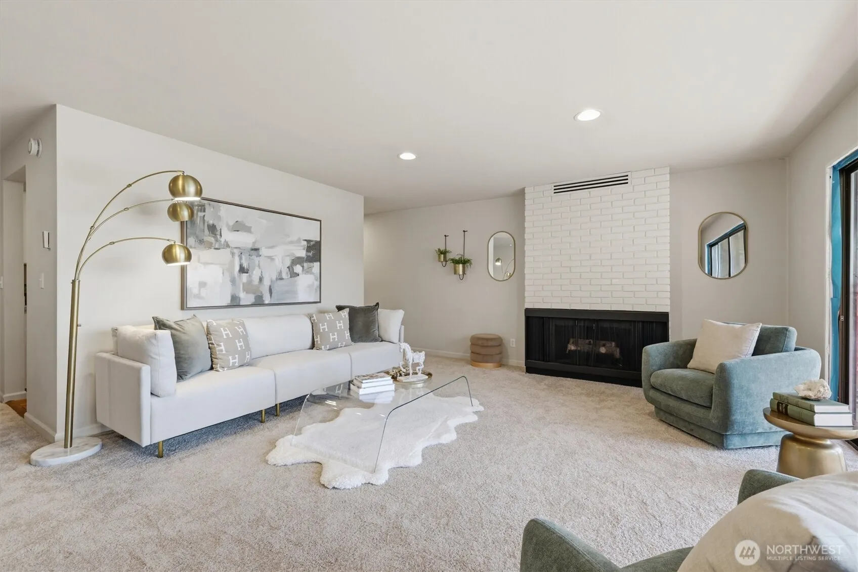 Property photo for 2929 76th Avenue Se #410, Mercer Island, WA 98040