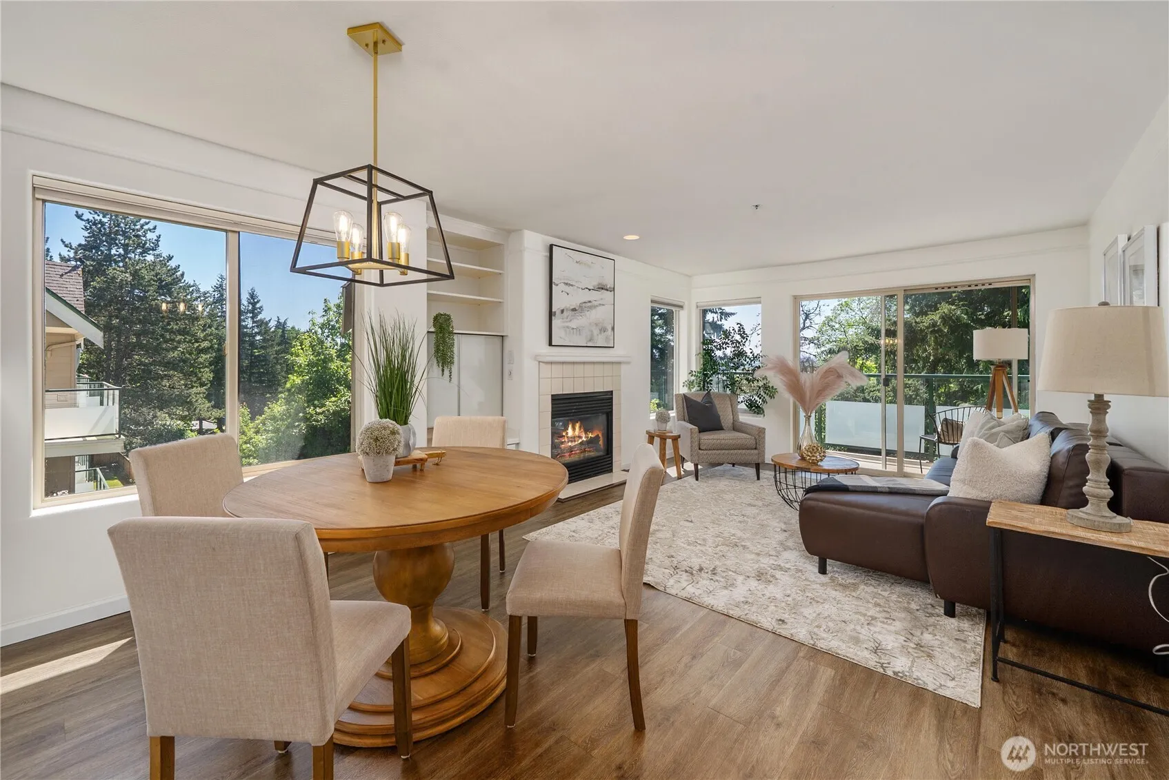 Property photo for 15335 Sunwood Boulevard #c301, Tukwila photo 2