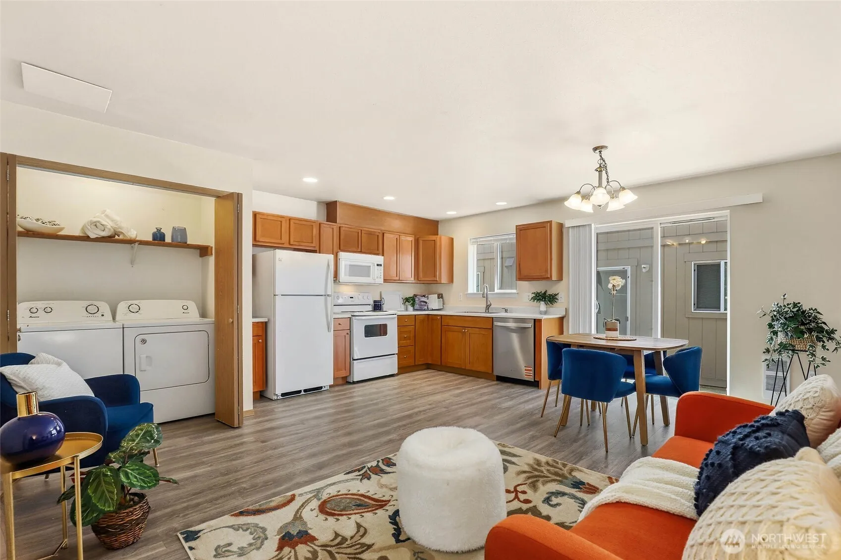 Property photo for 4552 S Puget Sound Avenue, Tacoma photo 3