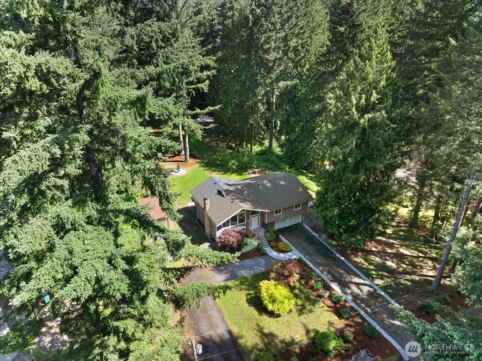 Property photo for 23004 Ne 64th Street, Redmond