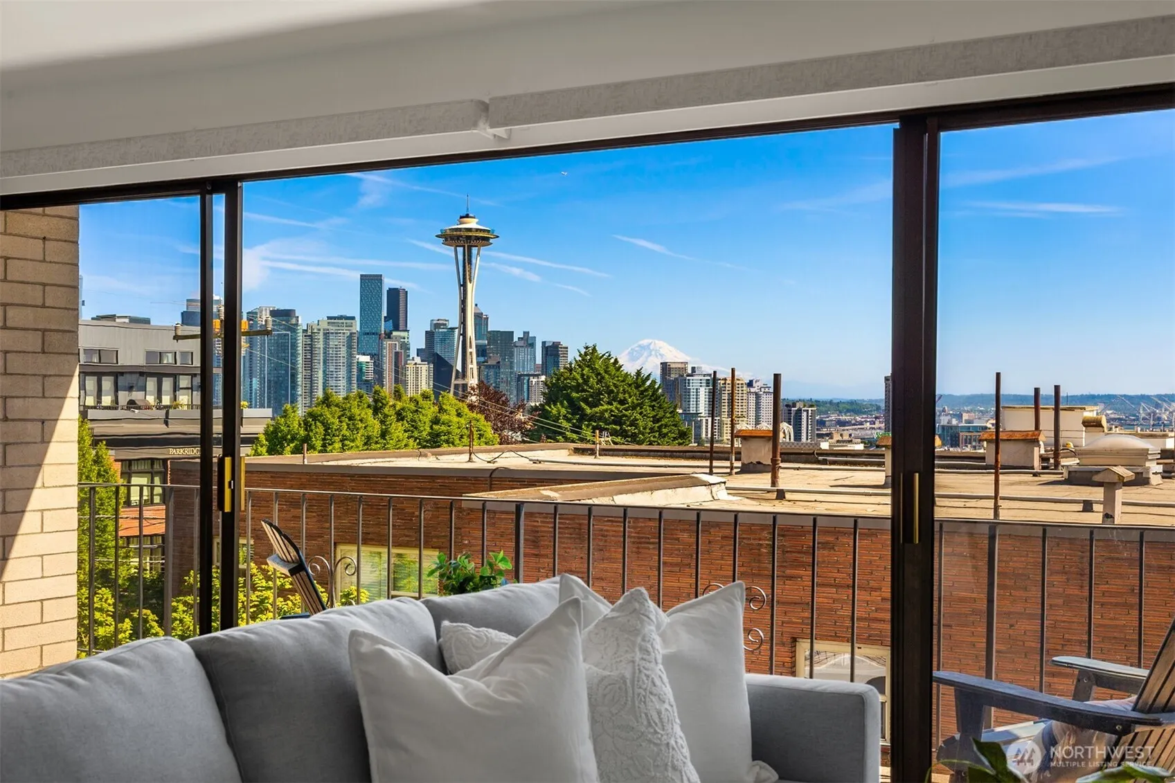 Property photo for 1001 Queen Anne Avenue N #303, Seattle