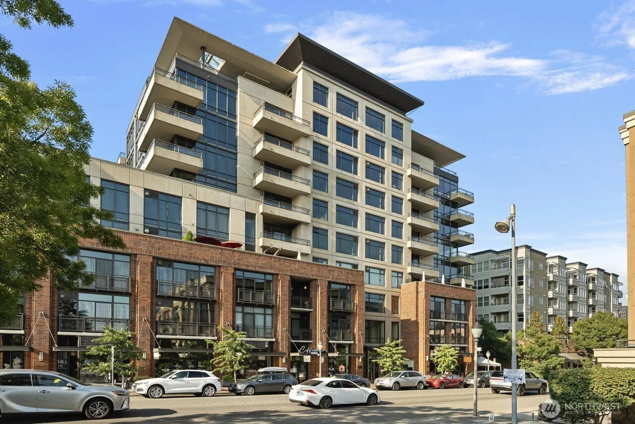 10000 Main St #403, Bellevue