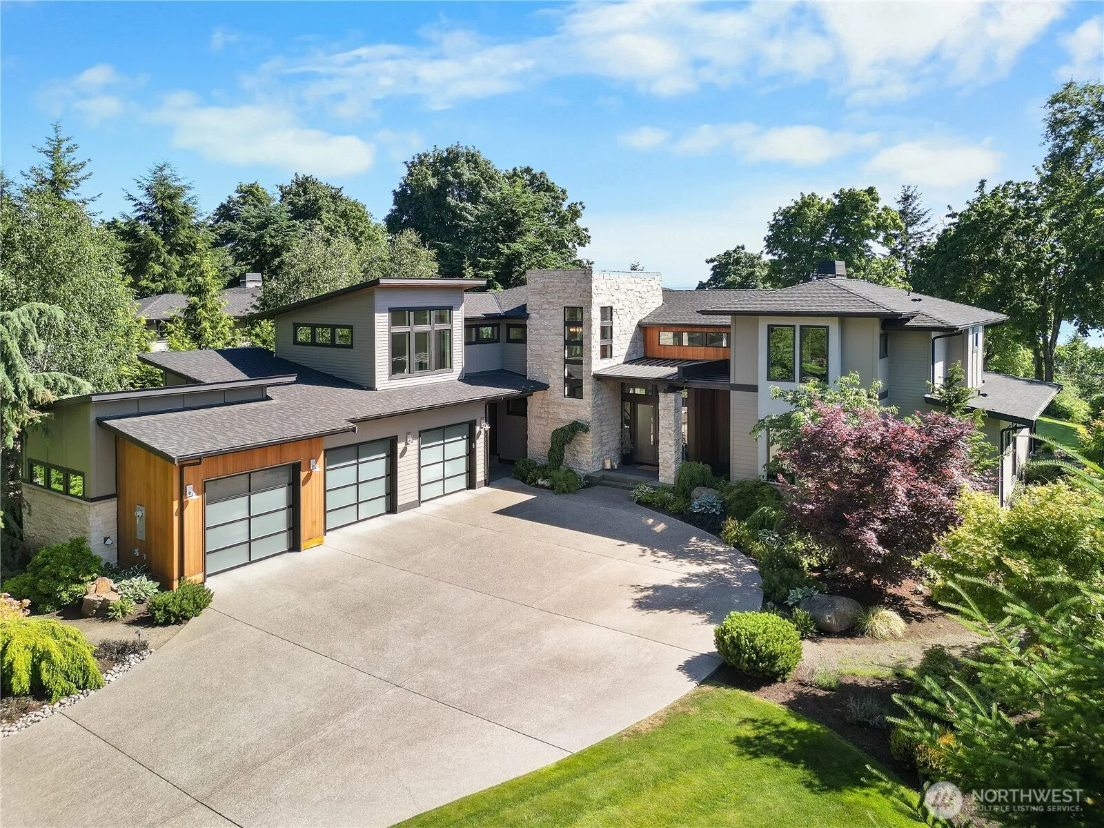 Property photo for 946 7th Court, Fox Island