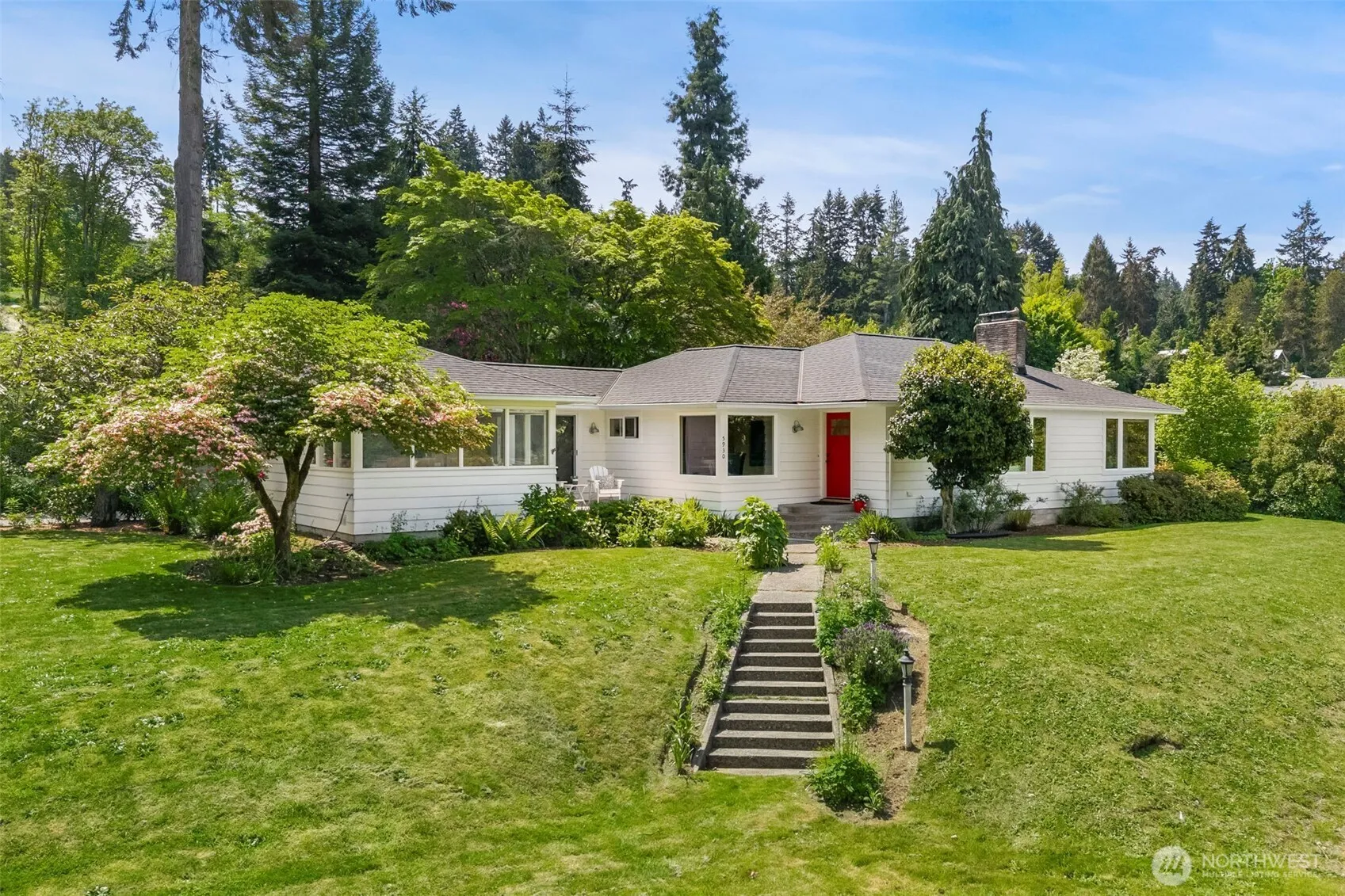 Property photo for 5930 Rose Loop Ne, Bainbridge Island photo 3