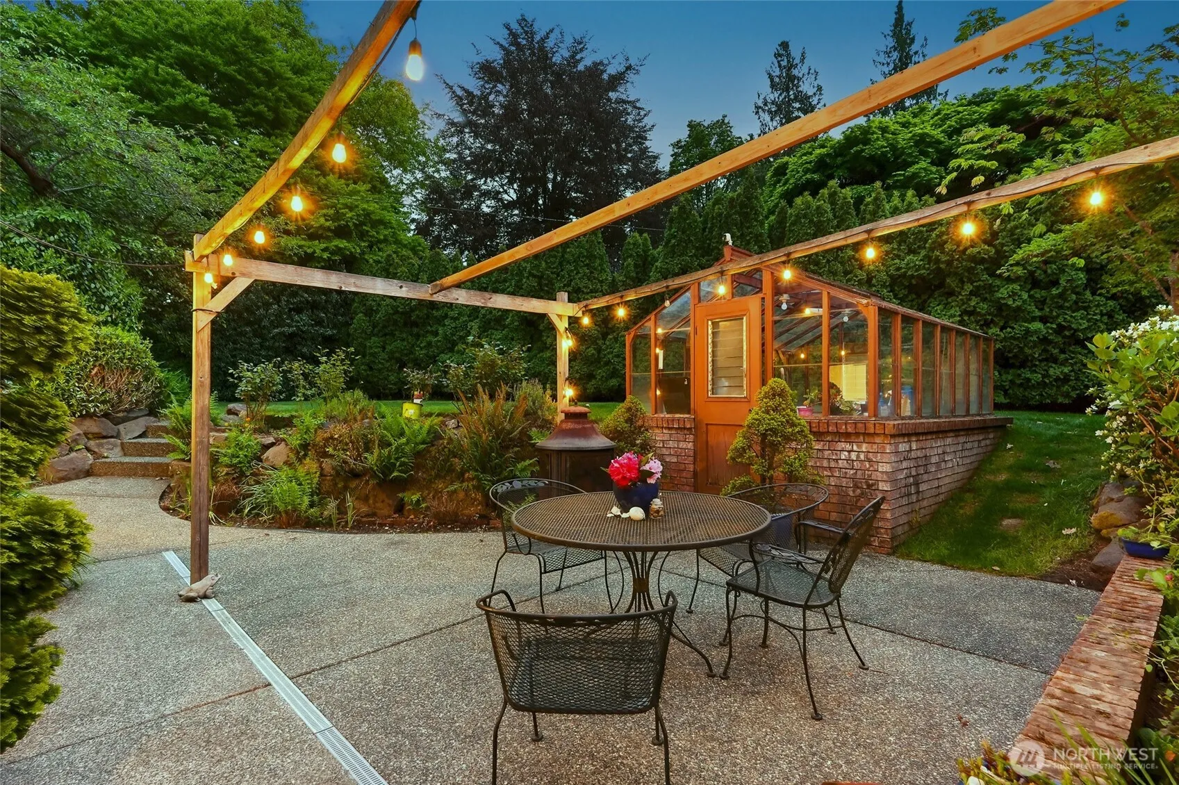 Property photo for 250 Heather Road, Everett photo 5