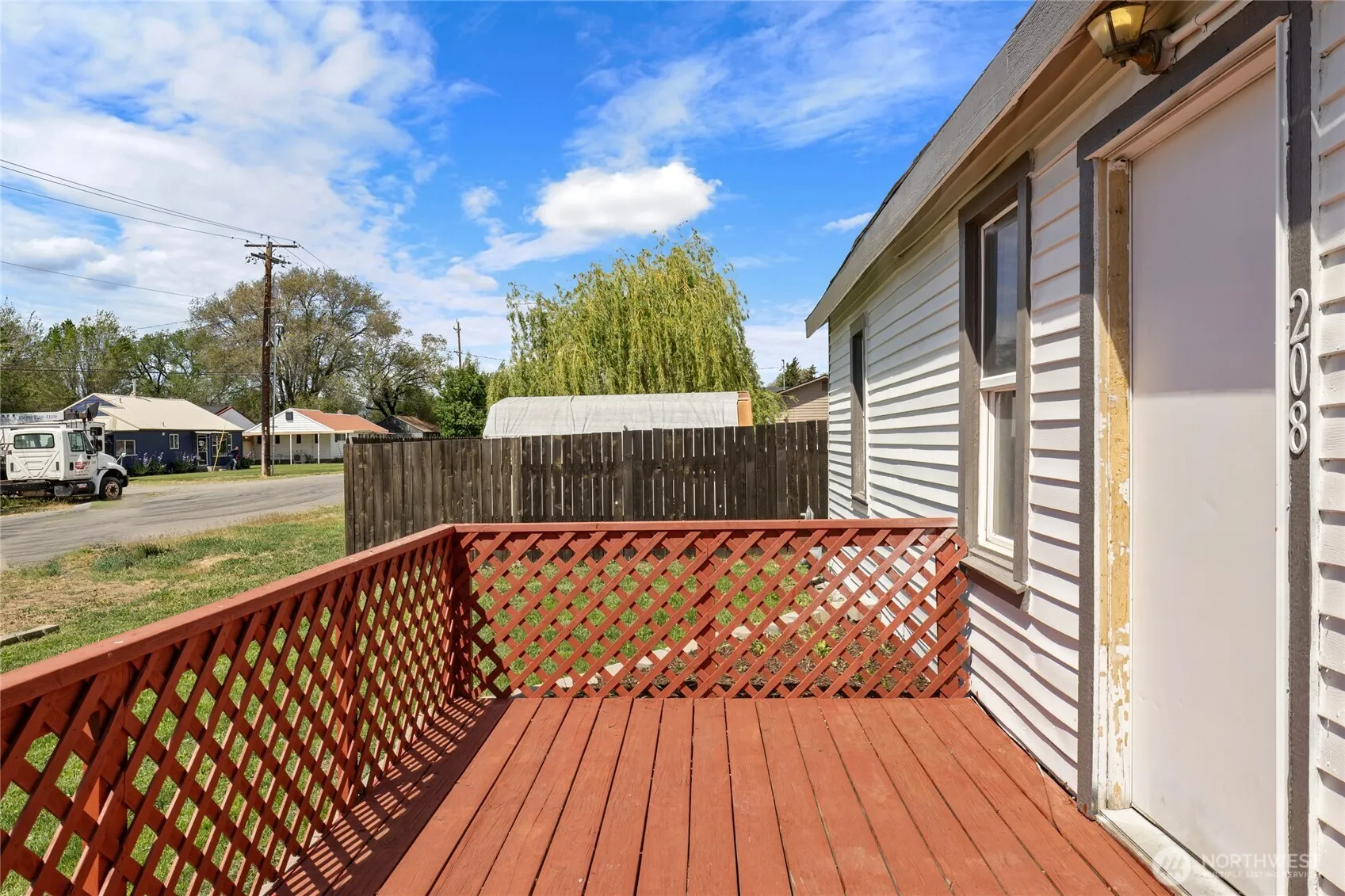 Property photo for 208 N Spokane Street, Kittitas photo 3