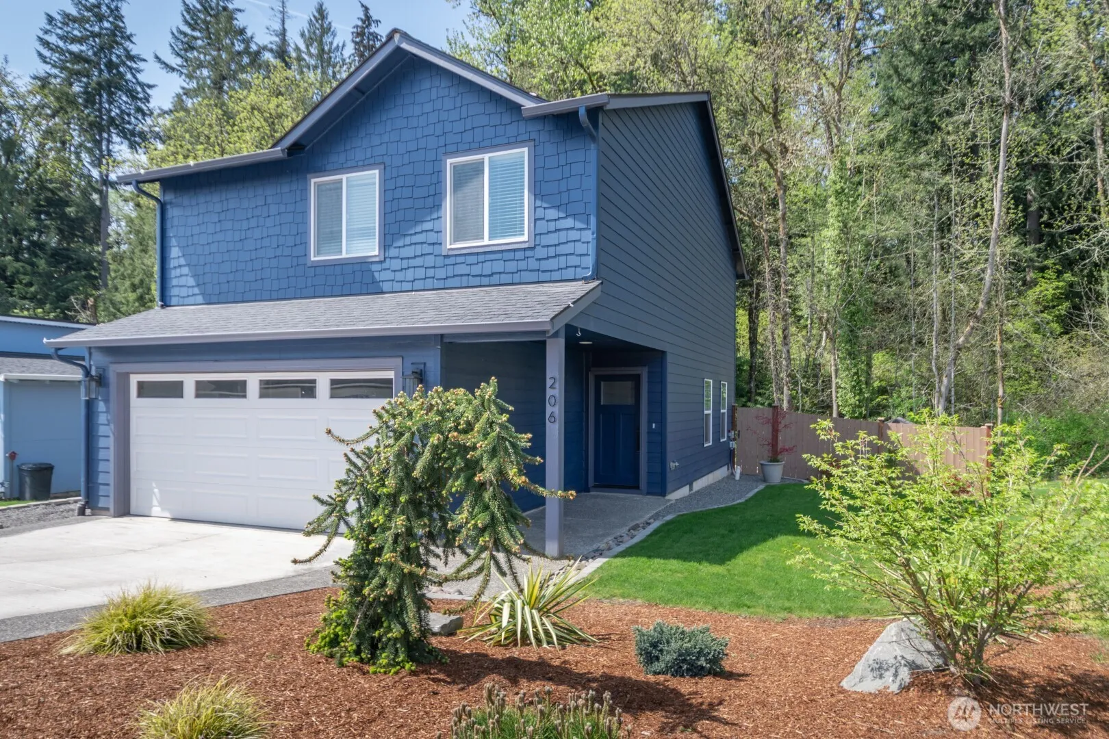 Property photo for 206 Oak Street, Winlock