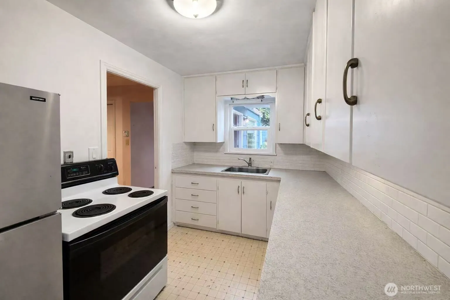Property photo for 743 N 86th Street, Seattle photo 5