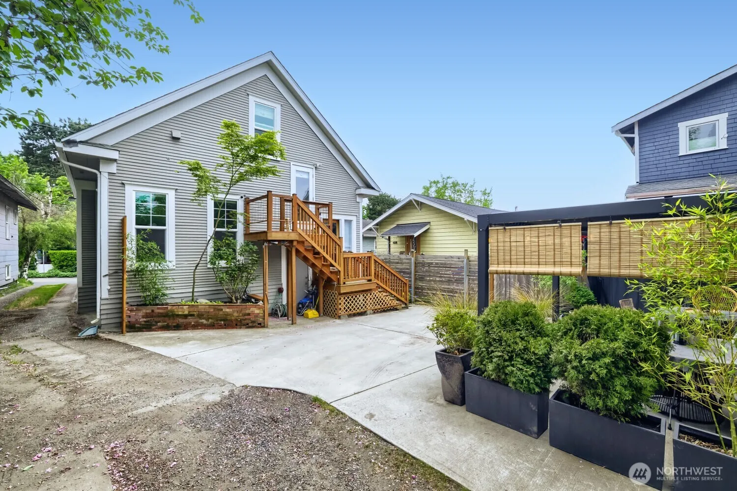 Property photo for 1608 N 50th Street, Seattle photo 2