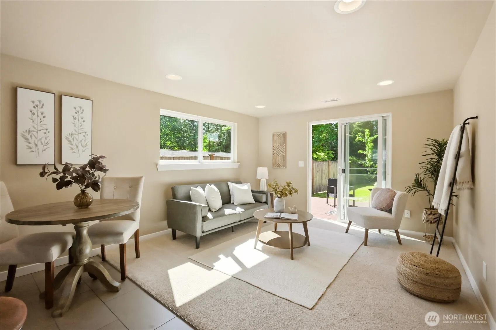 Property photo for 2327 Ne 86th Street, Seattle photo 3