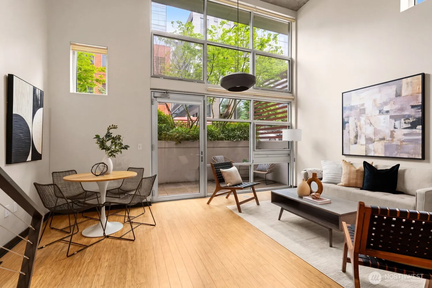 Property photo for 401 9th Avenue N #112, Seattle photo 4