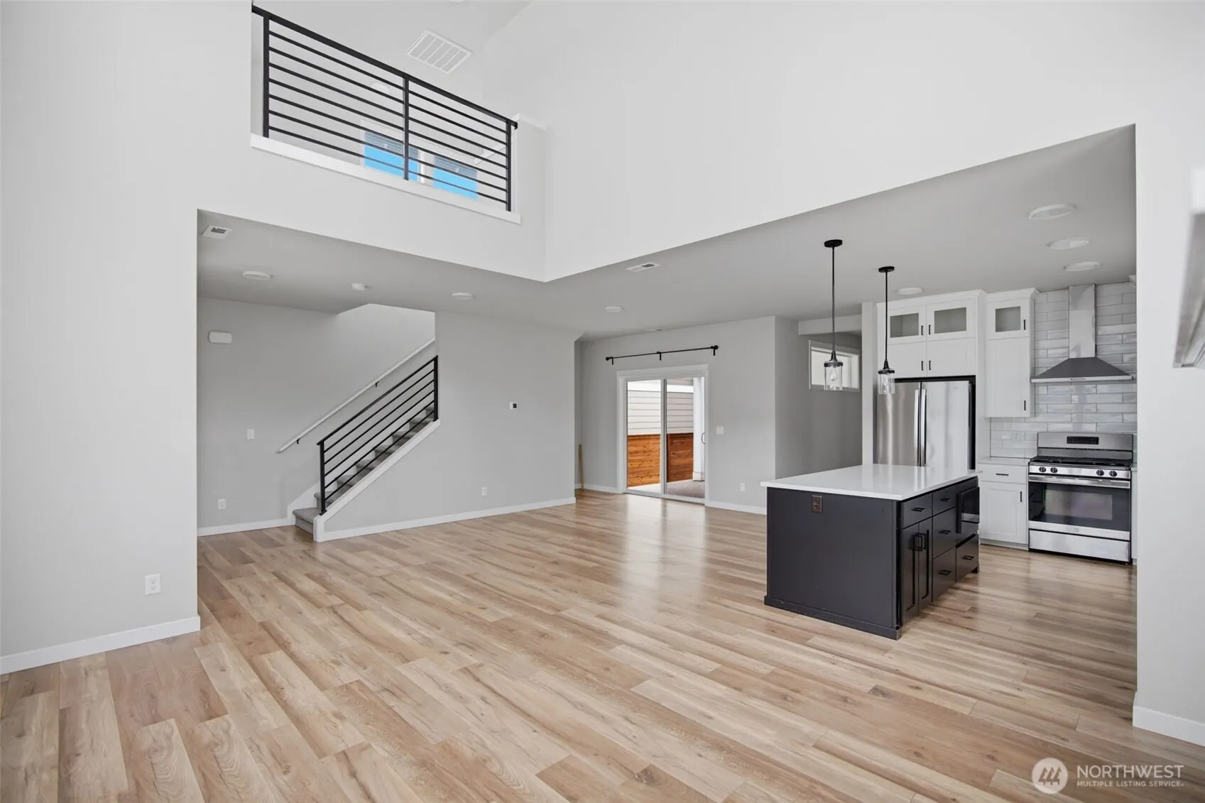 Property photo for 12811 186th Avenue E, Bonney Lake photo 3