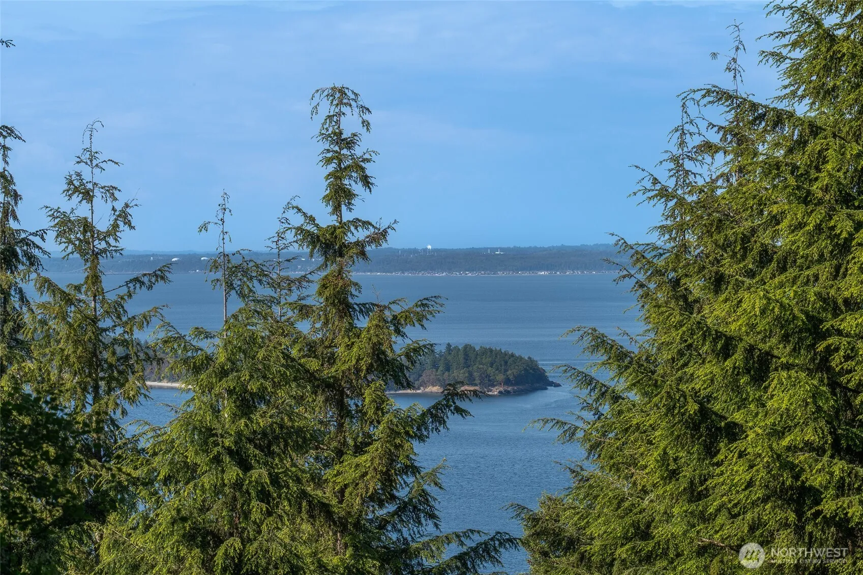 Property photo for 41 Raven Lane, Orcas Island photo 5