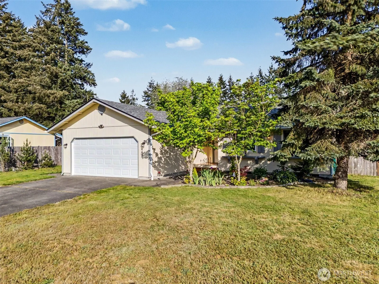 Property photo for 444 Volesky Drive Se, Rainier photo 3
