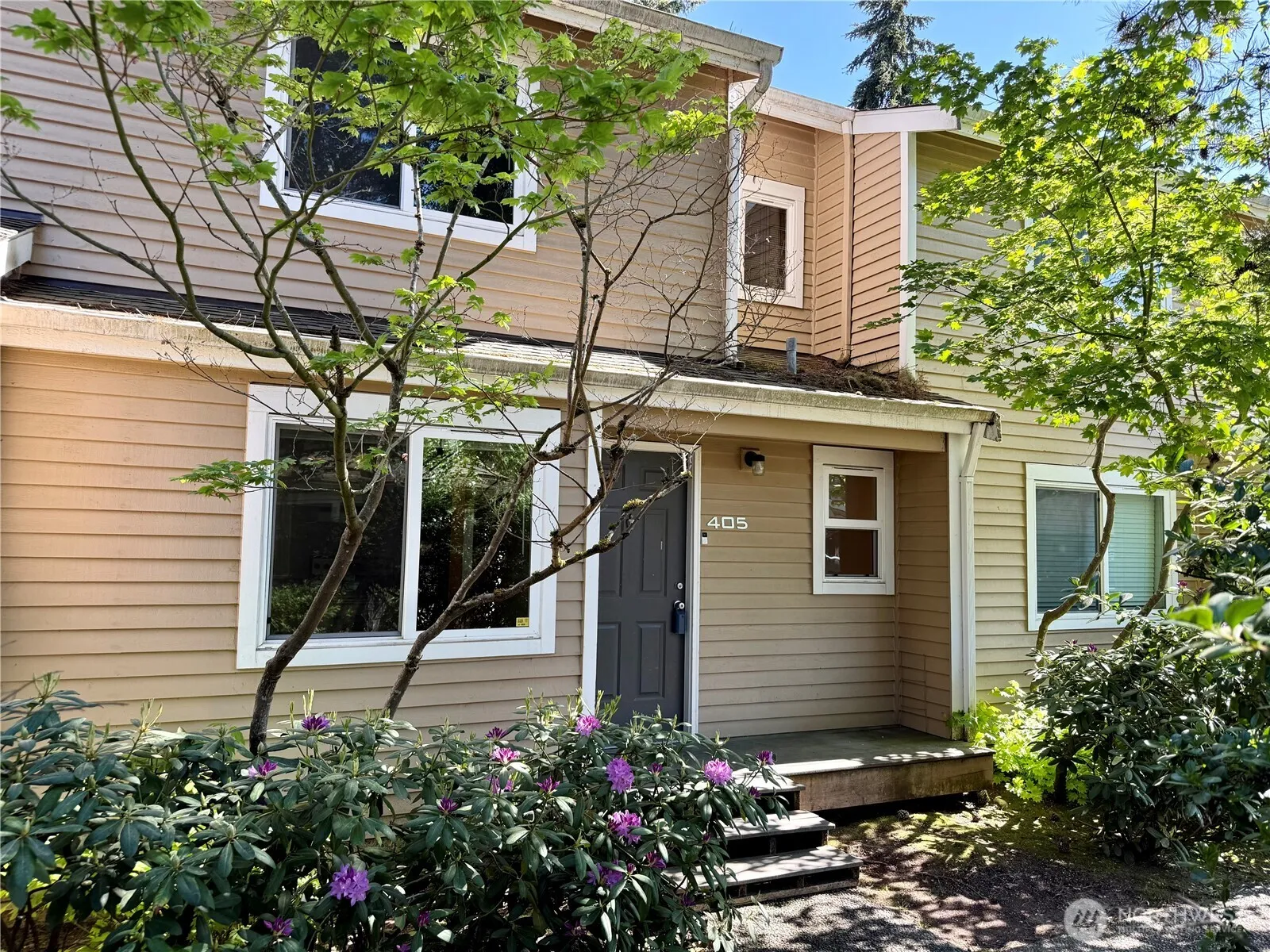 23816 12th Place S #405, Des Moines