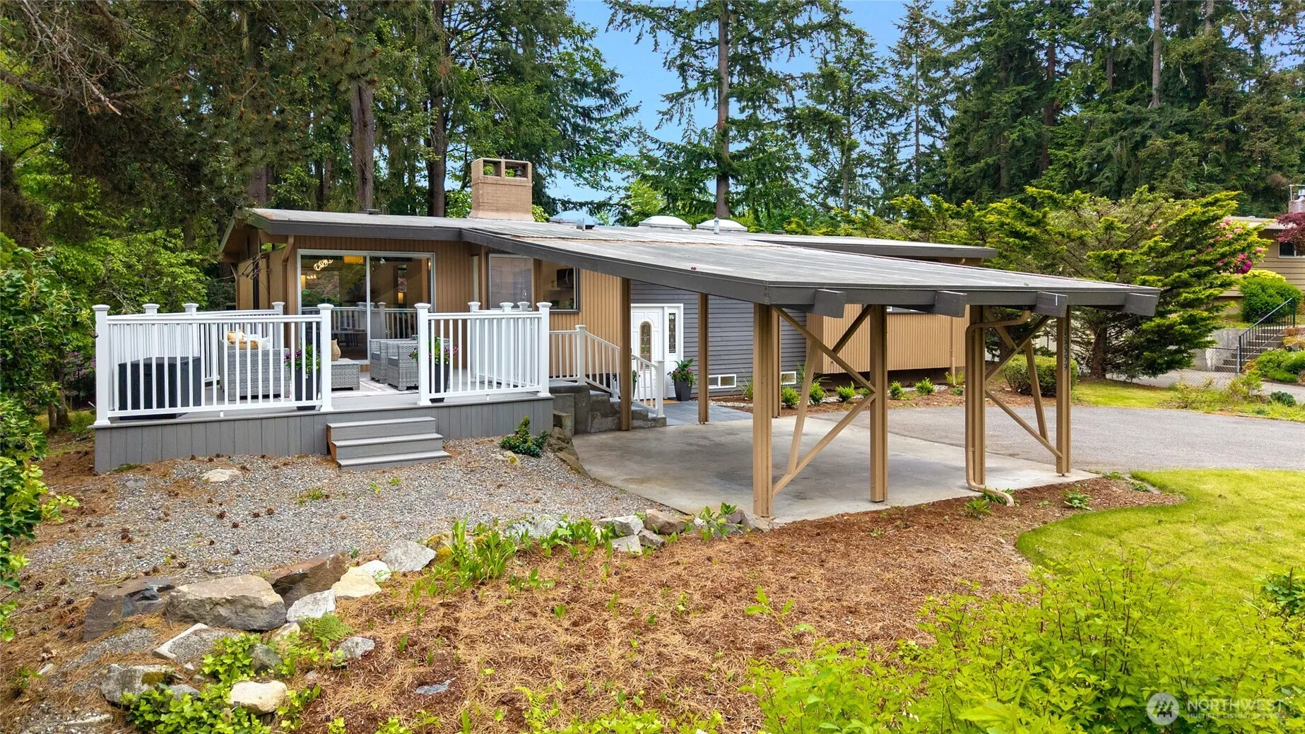 Property photo for 16559 Se 45th Place, Bellevue photo 5