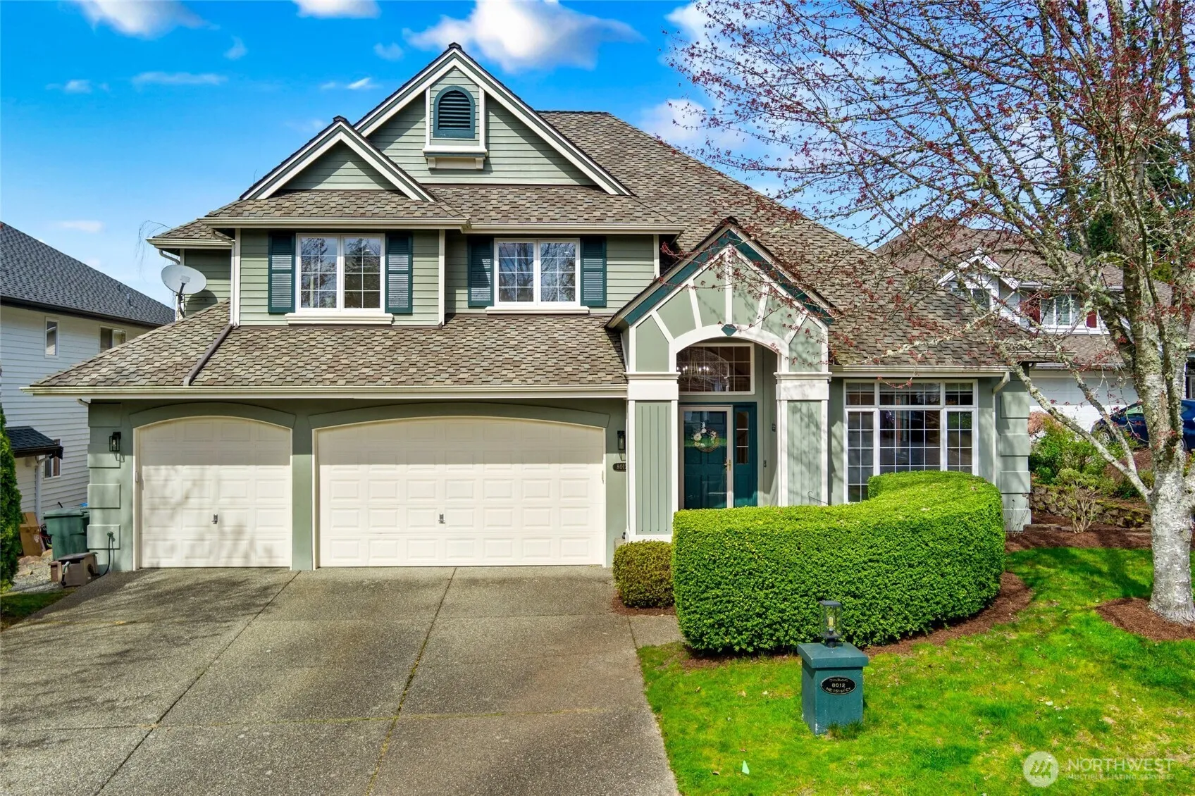 8012 Ne 151st Court, Kenmore