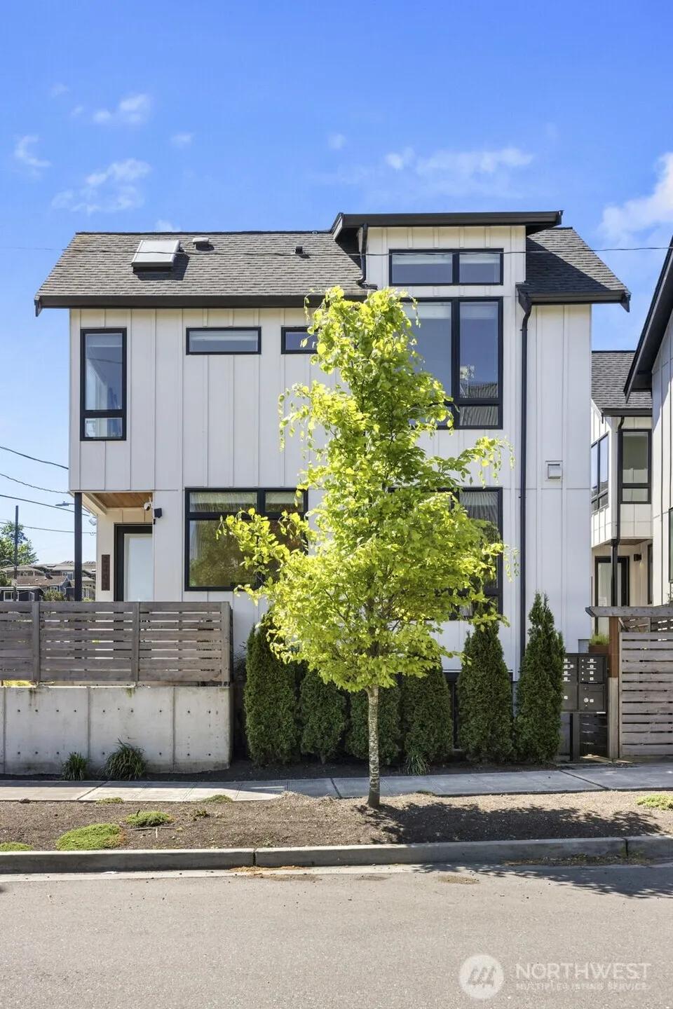 Property photo for 2203 22nd Avenue S #a, Seattle photo 2