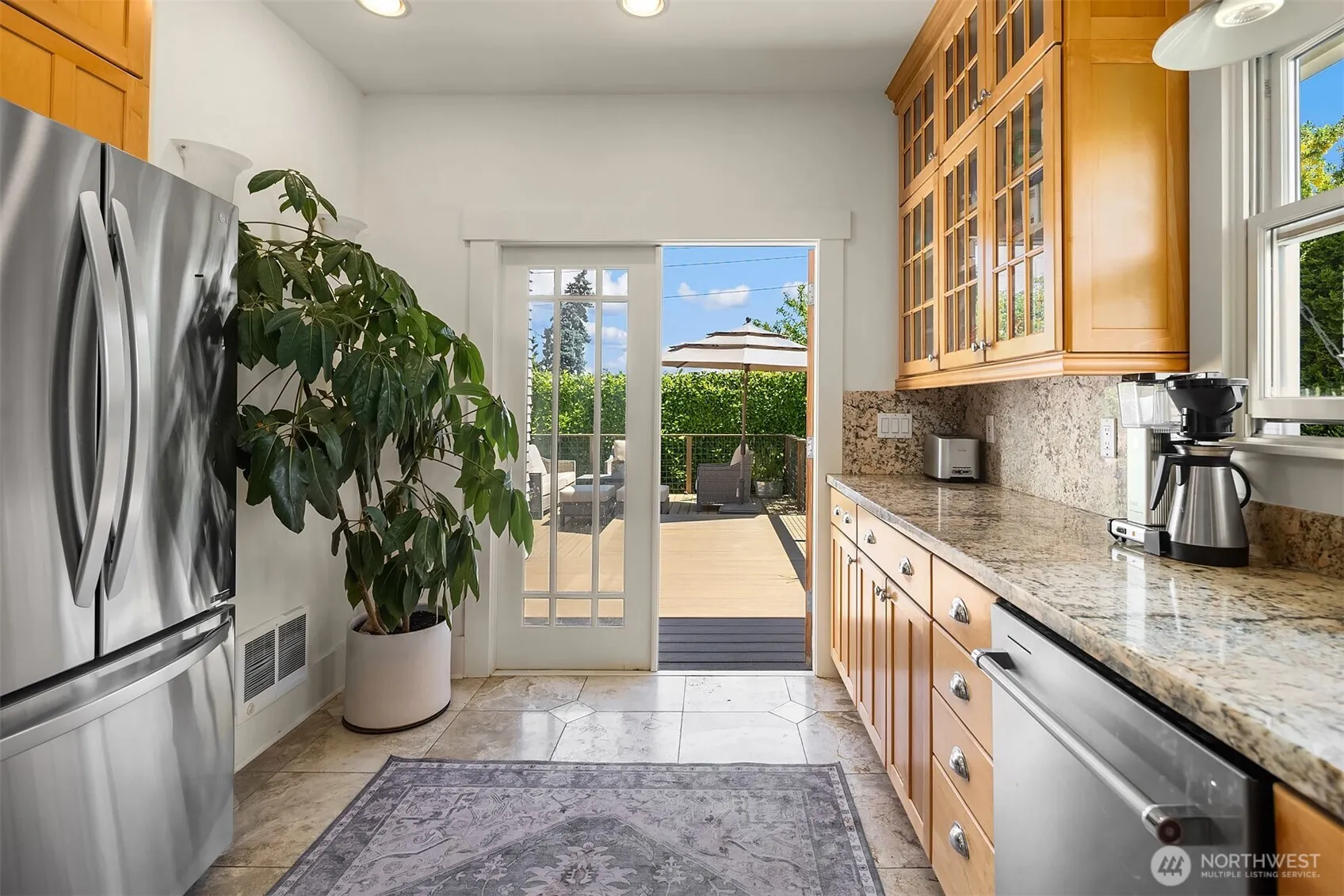 Property photo for 4740 4th Avenue Ne, Seattle photo 5