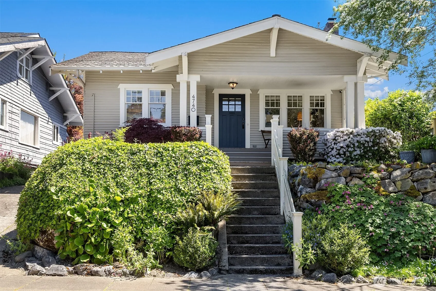 Property photo for 4740 4th Avenue Ne, Seattle, WA 98105