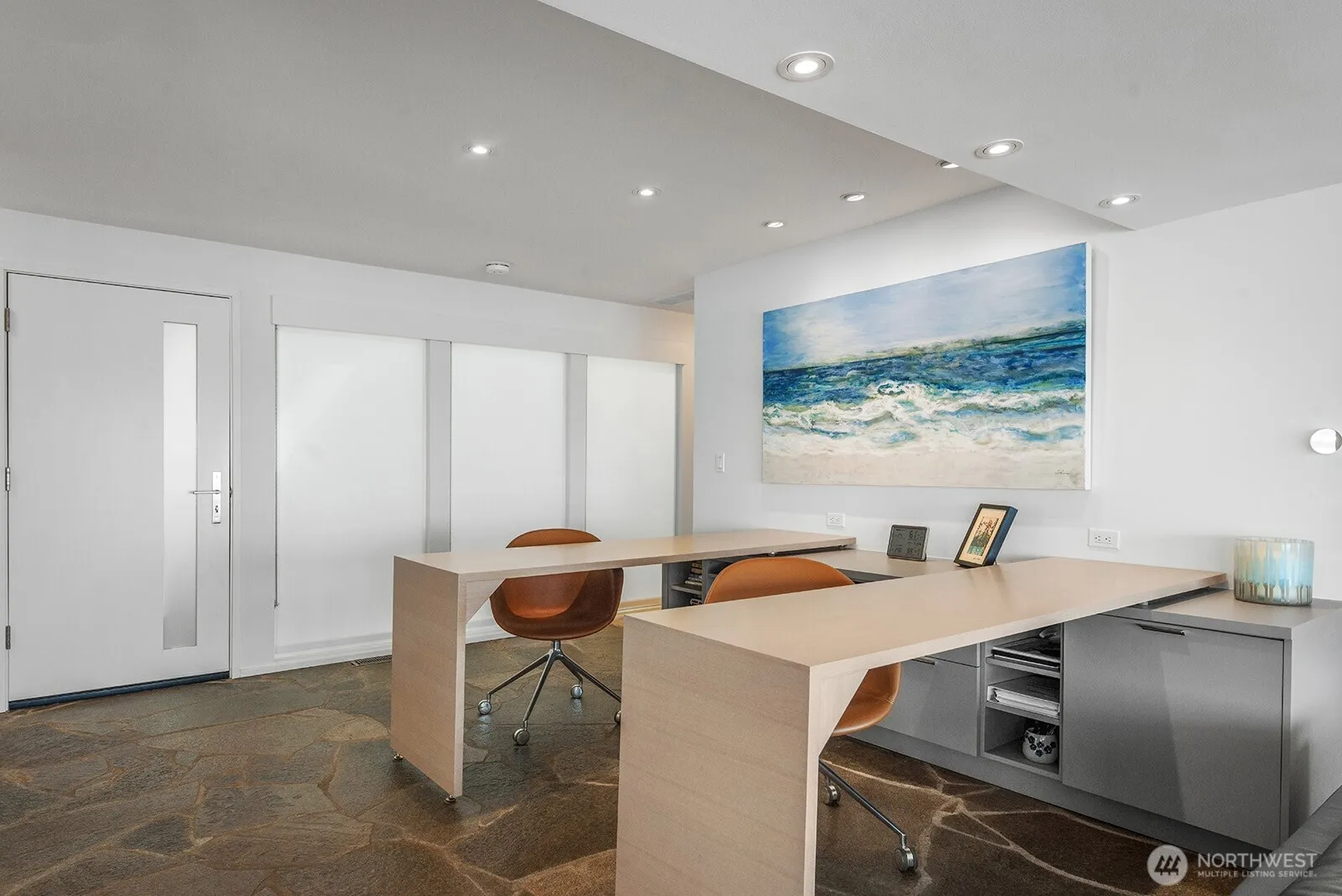 Property photo for 3085 Alki Avenue Sw #2, Seattle photo 3