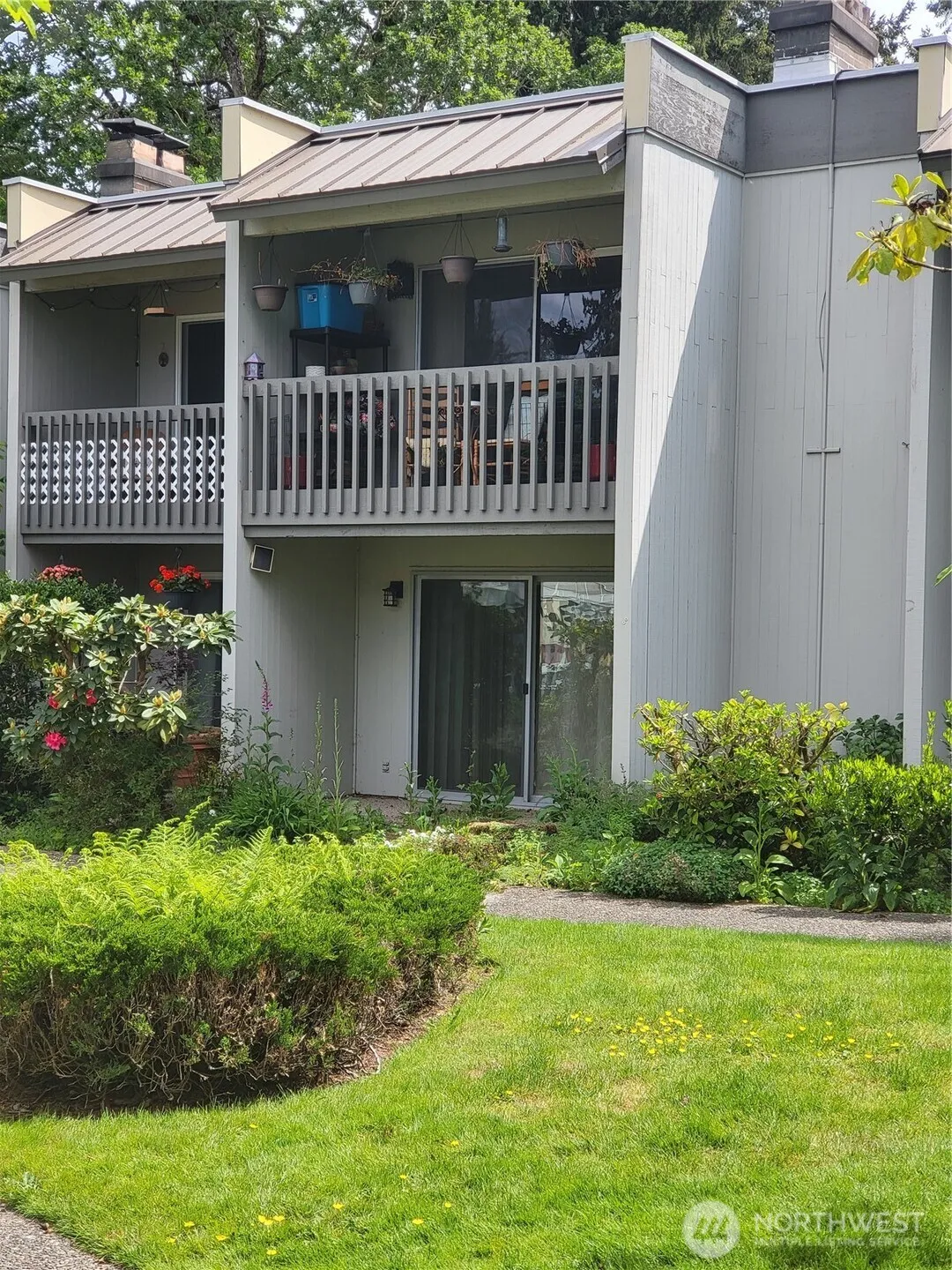 Property photo for 7501 Ruby Drive Sw #g203, Lakewood photo 2