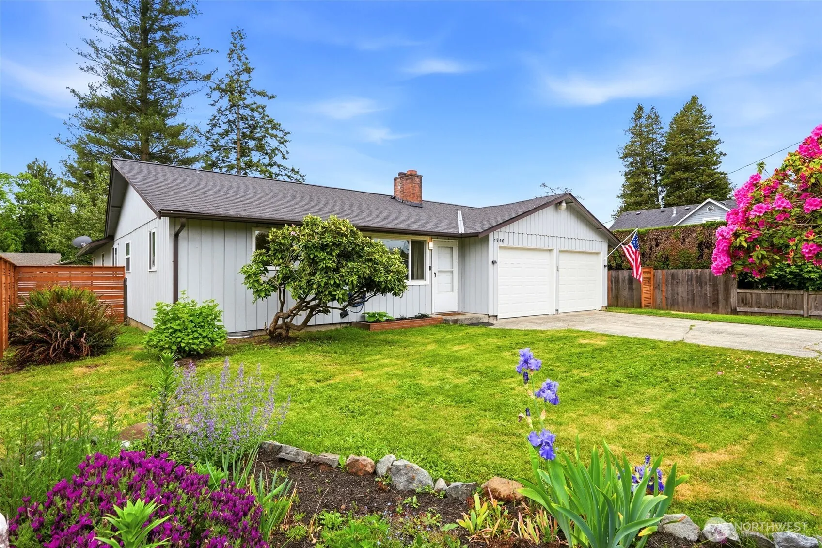 Property photo for 1710 7th Avenue Se, Puyallup photo 2