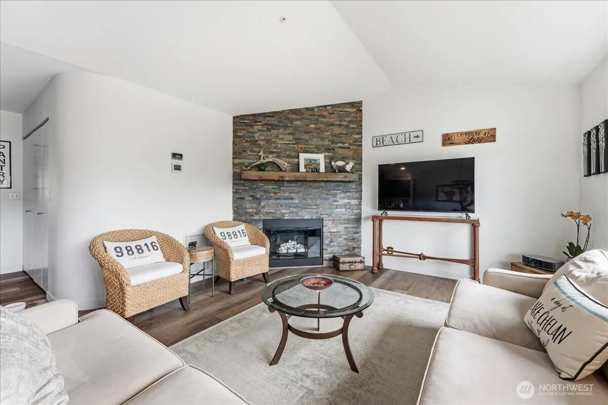 Property photo for 808 W Manson Road #b303, Chelan photo 3