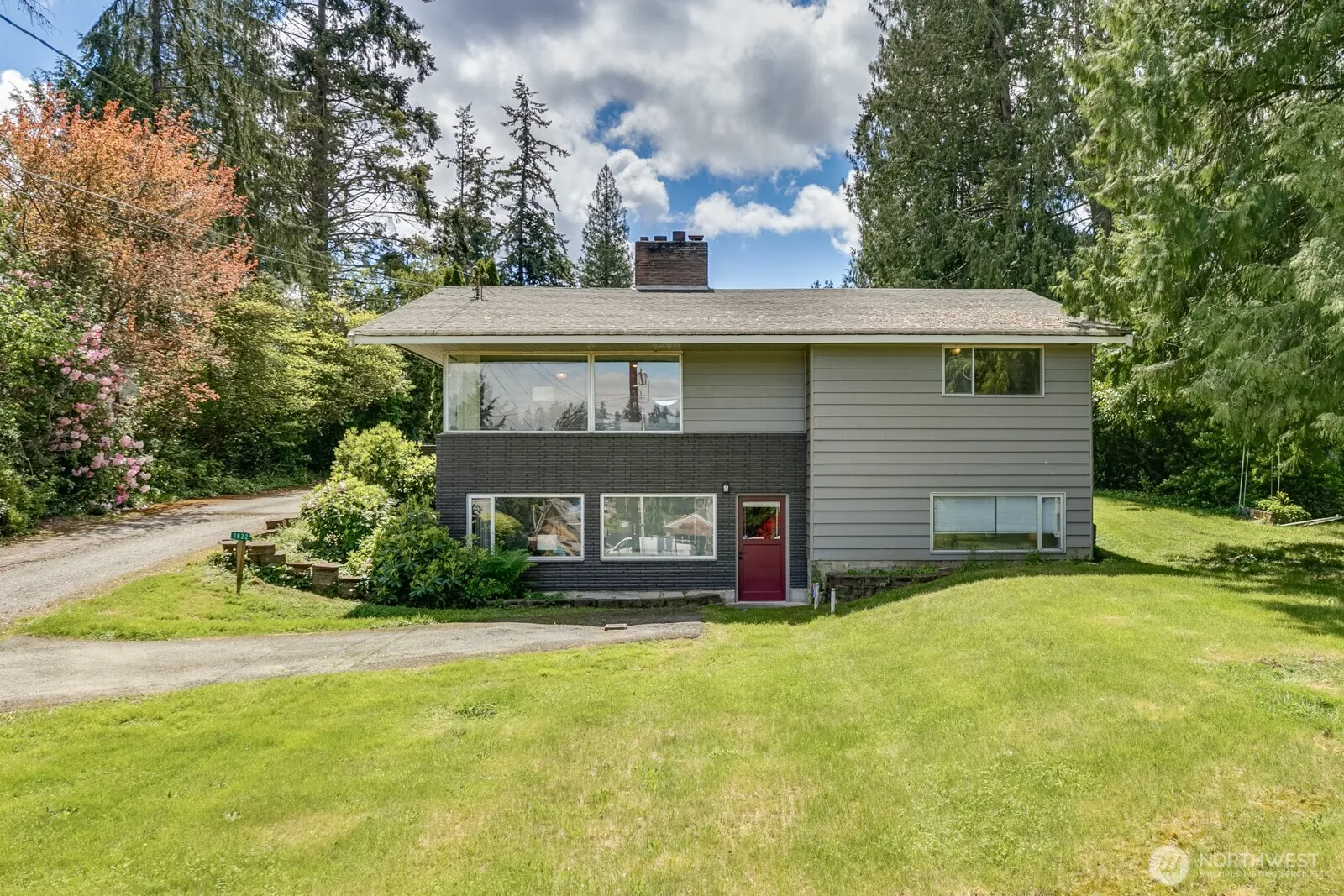 3822 Shelby Road, Lynnwood