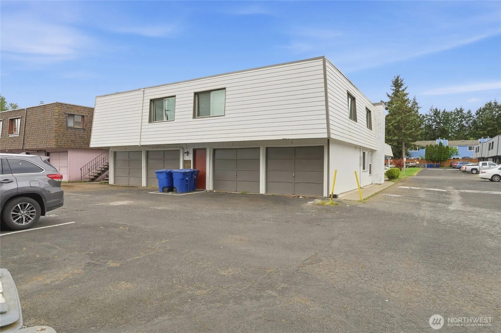 Property photo for 16 147th Avenue Se, Bellevue photo 5