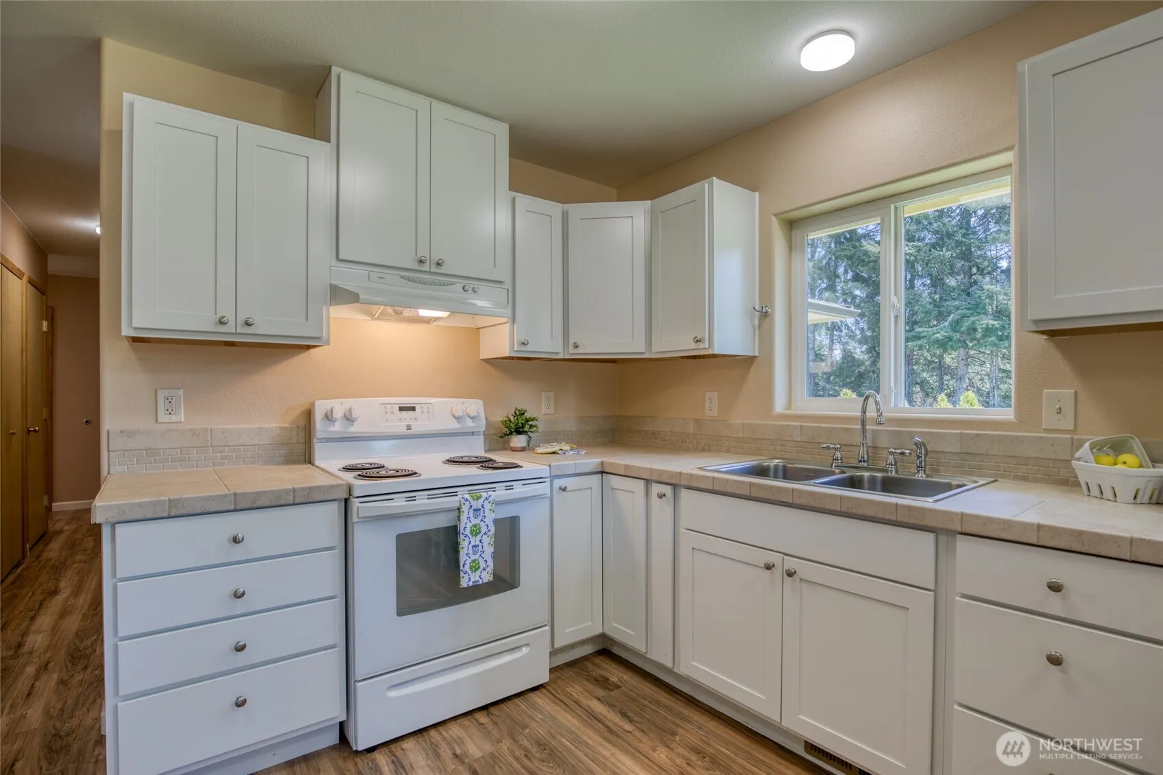 Property photo for 44 Hale Avenue, Hoquiam photo 5