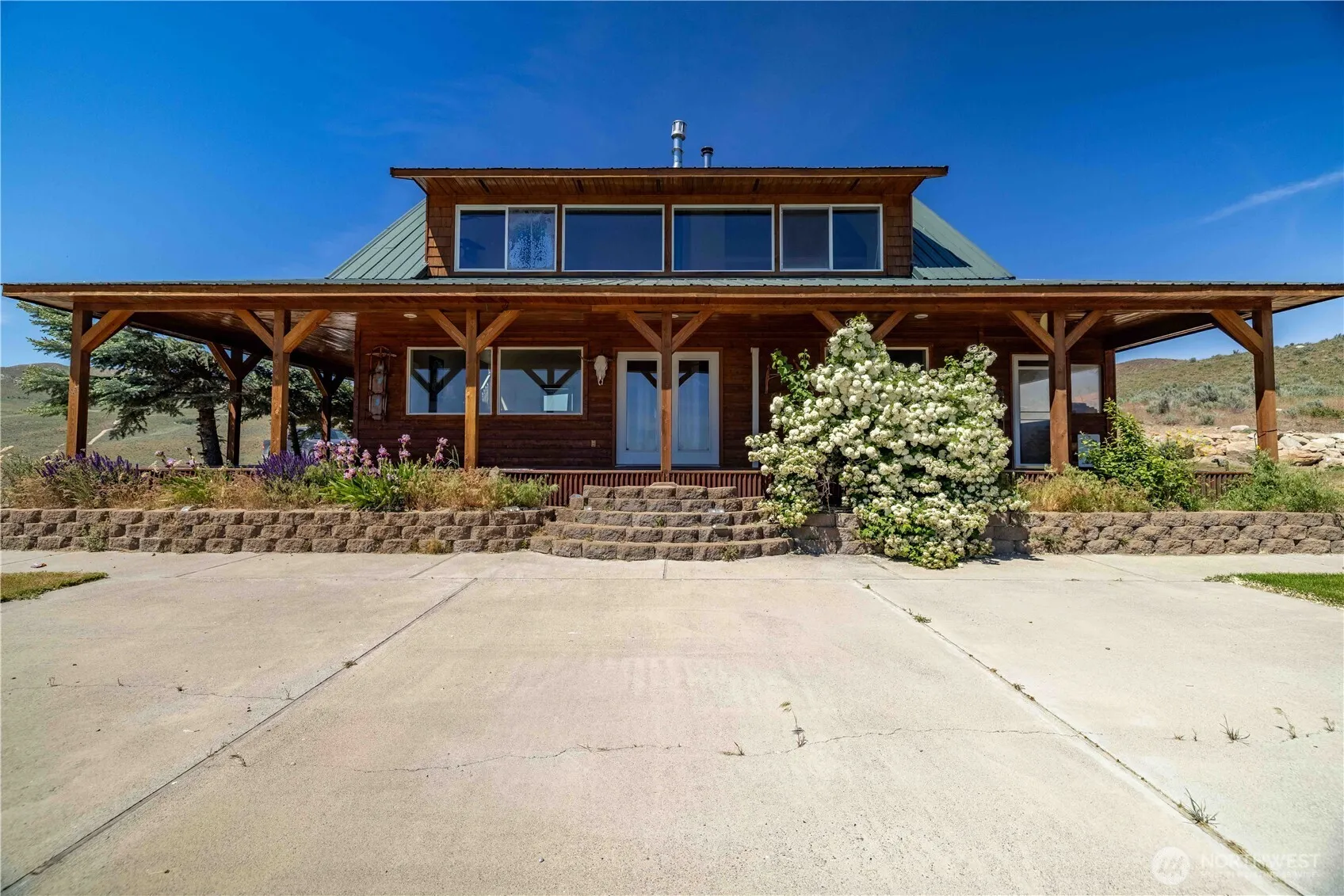 Property photo for 476 Bill Shaw Road, Pateros photo 2