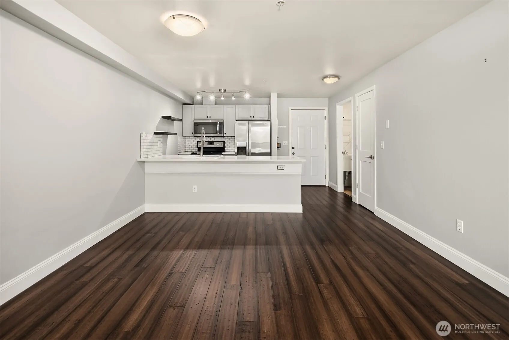 Property photo for 1818 18th Avenue #204, Seattle photo 5