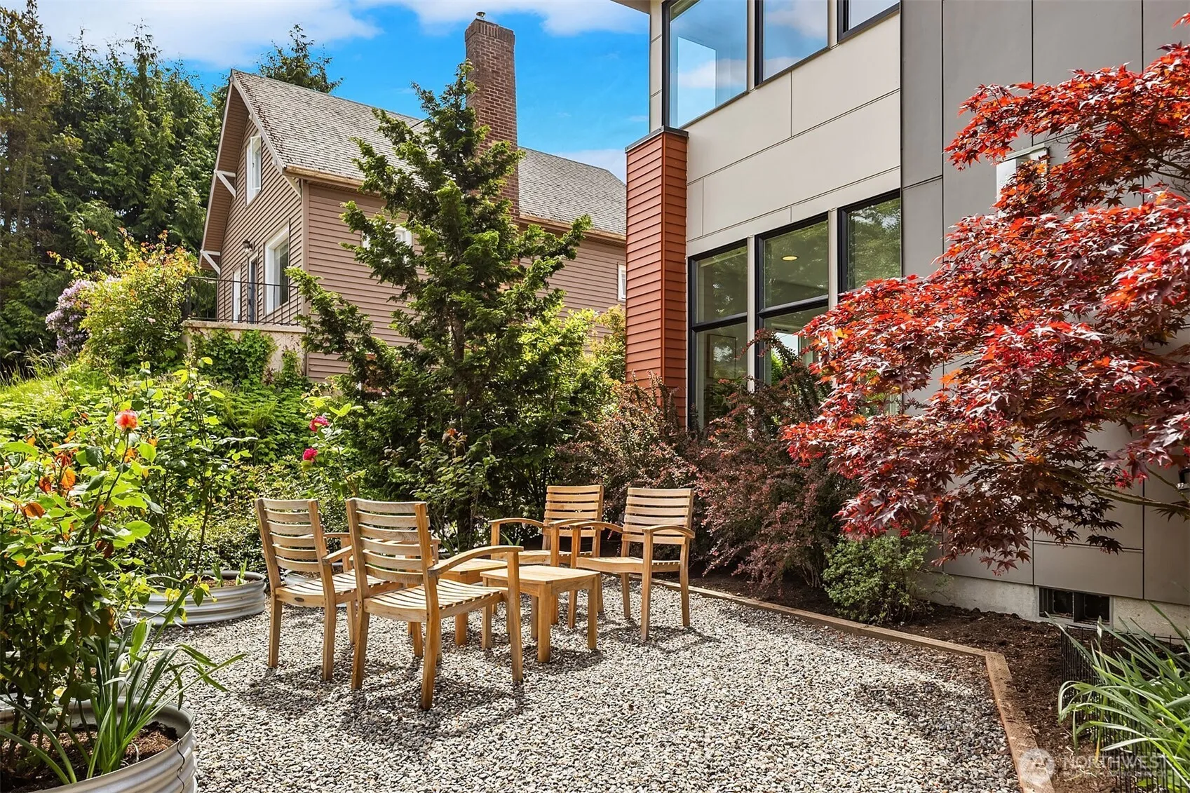 Property photo for 7349 California Avenue Sw, Seattle photo 2