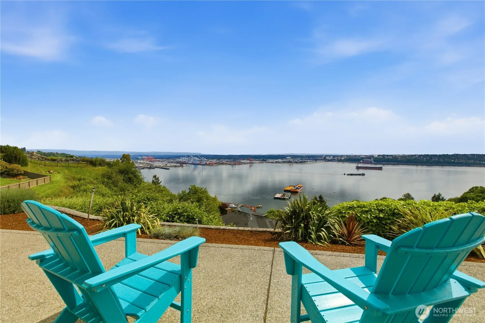Property photo for 1512 49th Street Ne, Tacoma photo 2
