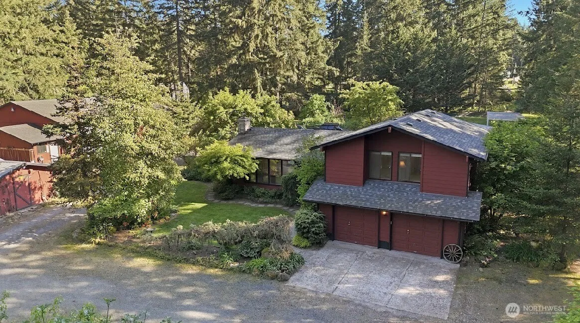 Property photo for 34116 50th Avenue E, Eatonville