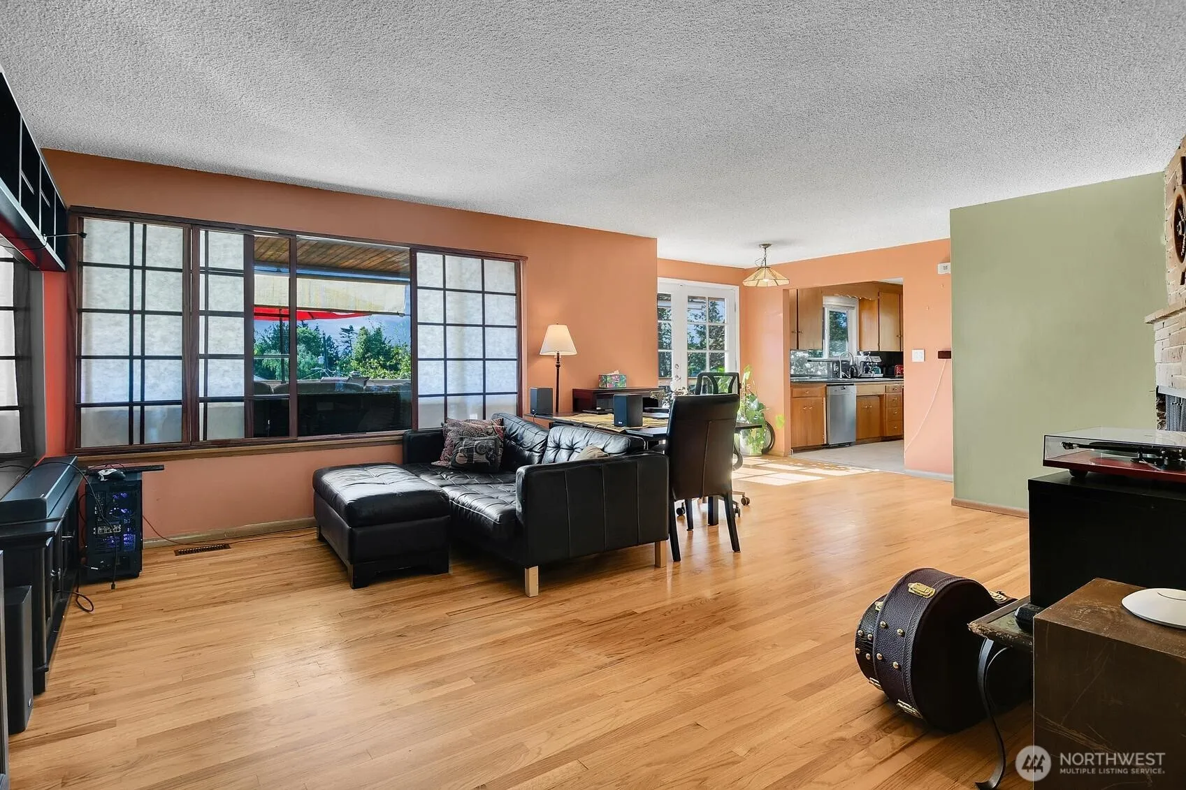 Property photo for 5309 Sw 47th, Seattle photo 4