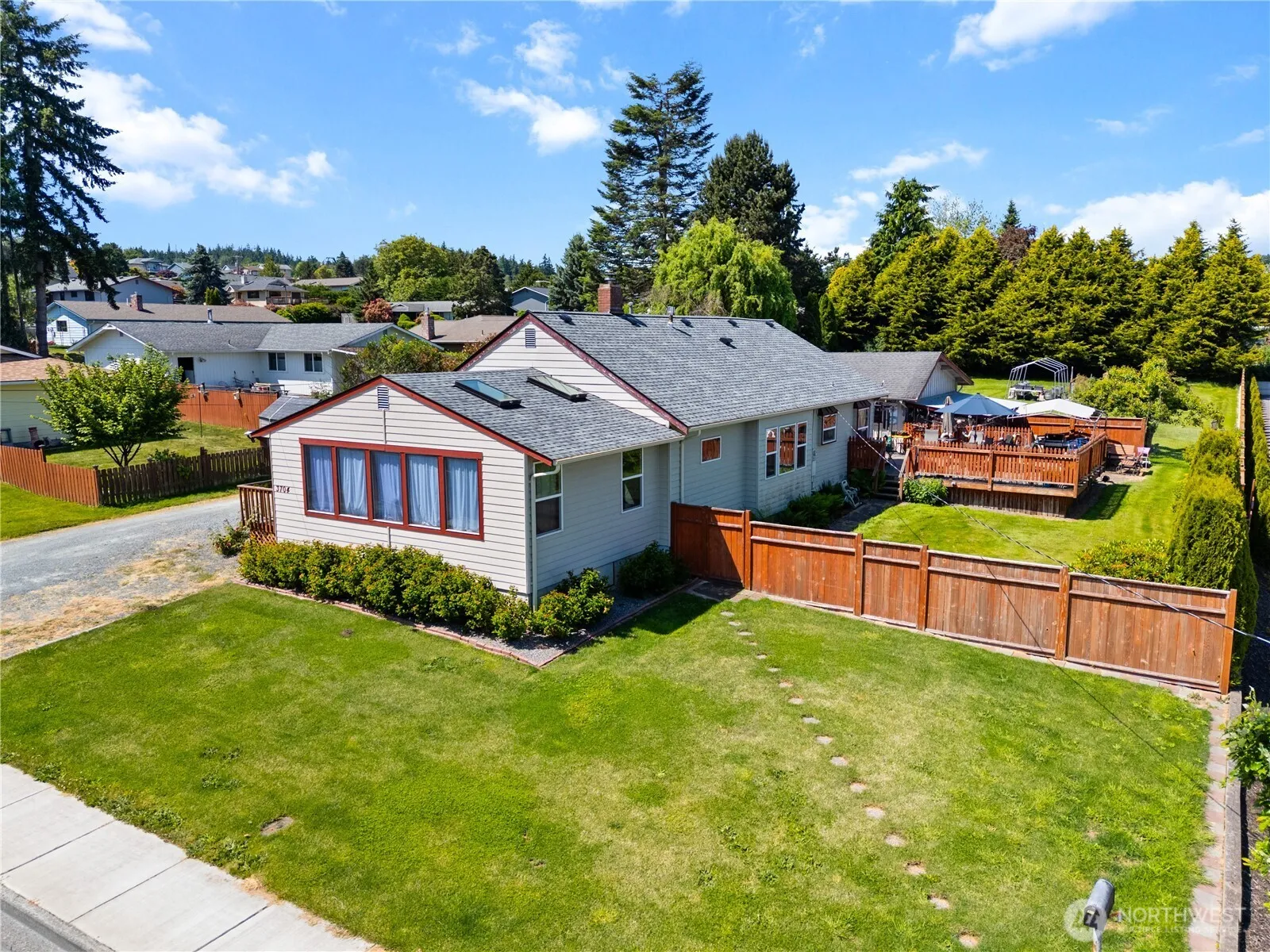 Property photo for 3704 Commercial Avenue, Anacortes