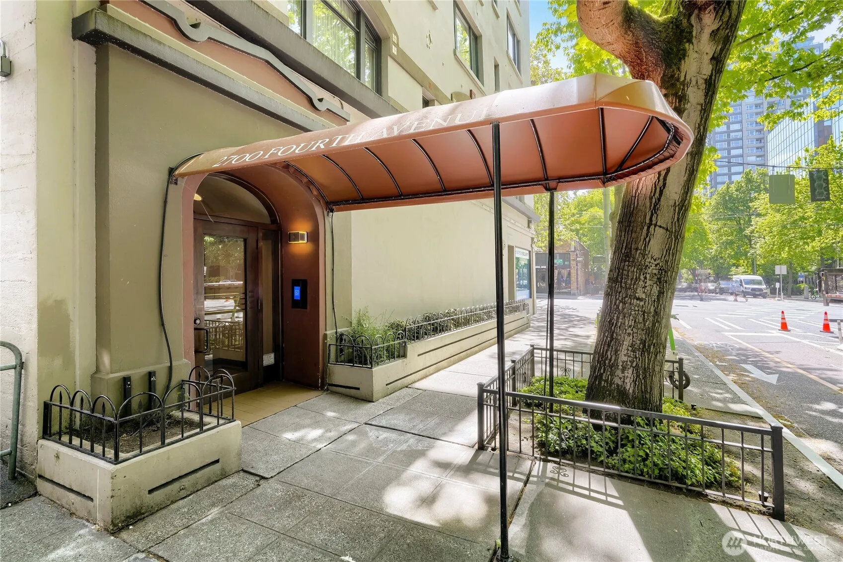 2700 4th Avenue #301, Seattle
