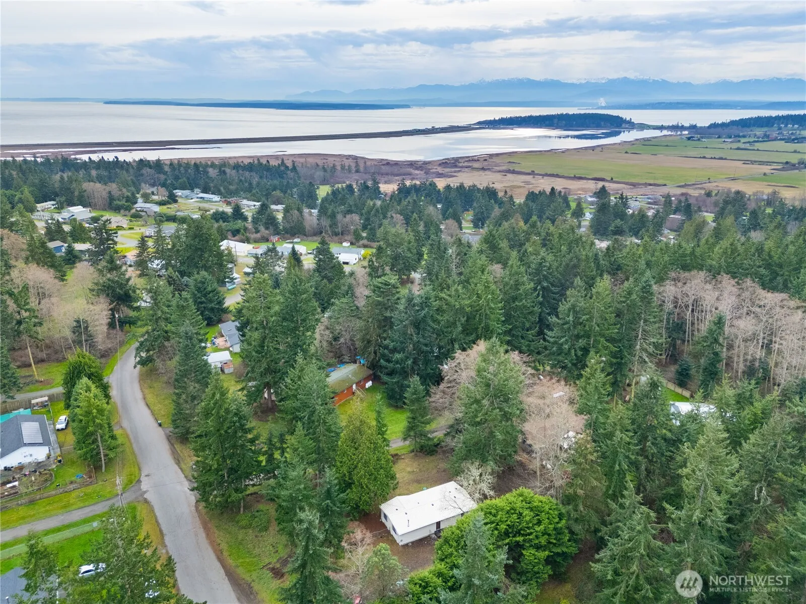 Property photo for 802 Hazzle Court, Coupeville photo 4