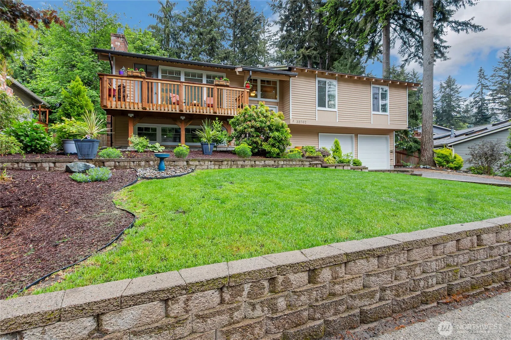 Property photo for 33762 32nd Avenue Sw, Federal Way photo 2